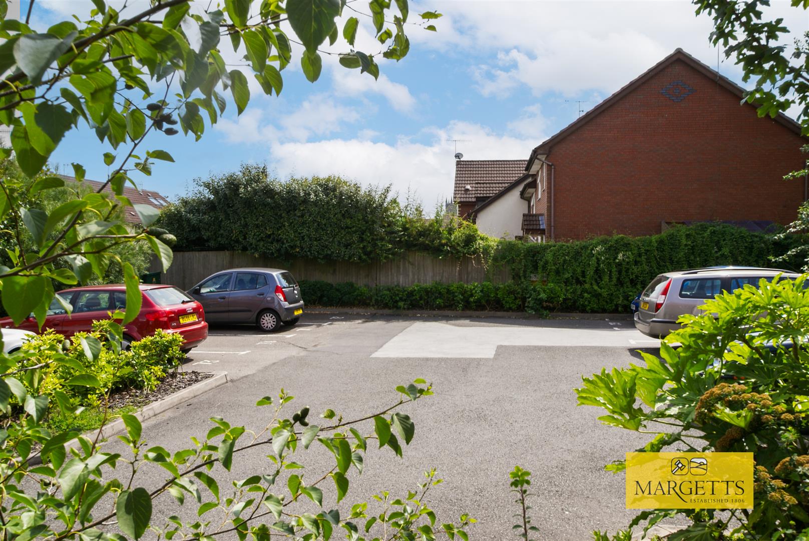 Birch Meadow Close, WARWICK 11
